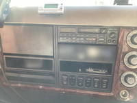 三菱ふそうファイターアルミウイング中型（4t）[写真34]