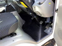 日野デュトロアルミバン小型（2t・3t）[写真17]