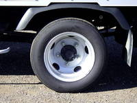 日野デュトロアルミバン小型（2t・3t）[写真24]