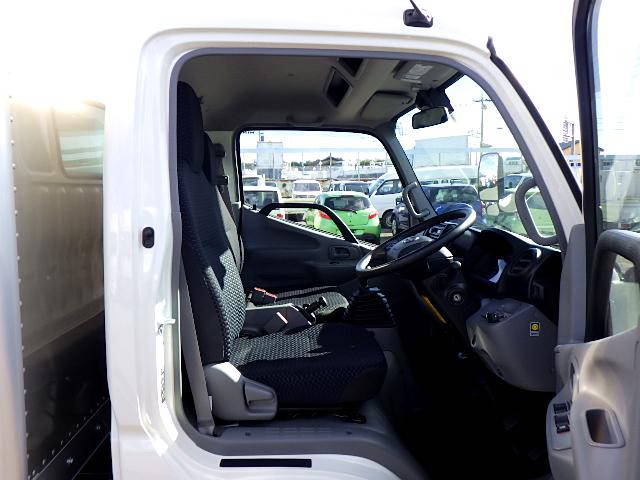 日野デュトロアルミバン小型（2t・3t）[写真07]