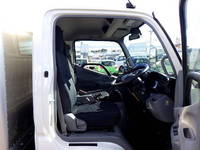 日野デュトロアルミバン小型（2t・3t）[写真07]