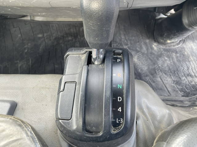 日野デュトロ平ボディ小型（2t・3t）[写真32]