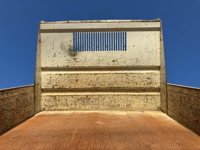 いすゞエルフダンプ小型（2t・3t）[写真13]