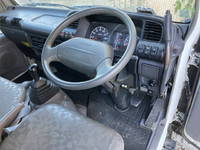 いすゞエルフダンプ小型（2t・3t）[写真30]