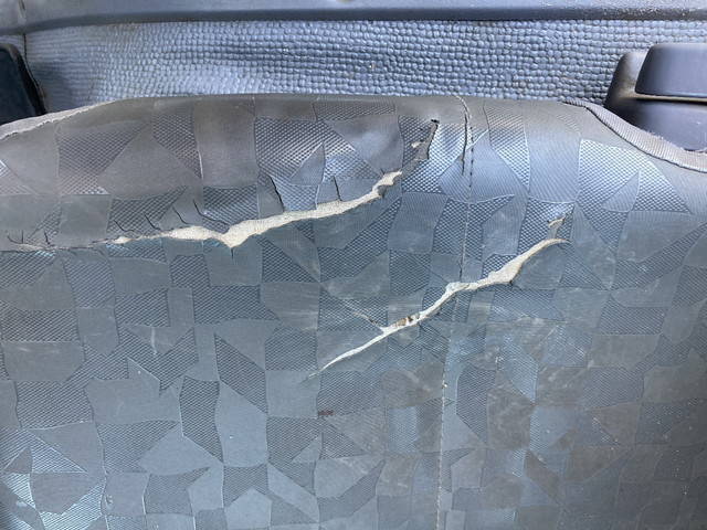 いすゞエルフダンプ小型（2t・3t）[写真35]