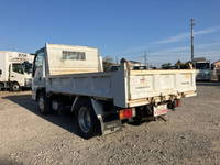 いすゞエルフダンプ小型（2t・3t）[写真04]