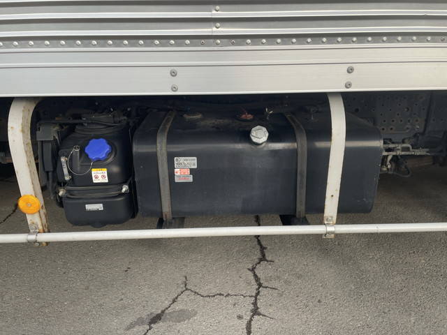 いすゞエルフアルミバン小型（2t・3t）[写真17]