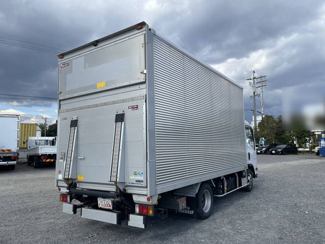 いすゞエルフアルミバン小型（2t・3t）[写真02]