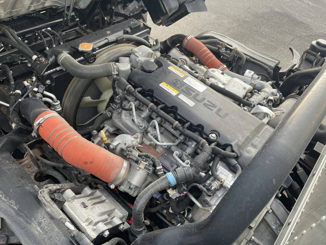 いすゞエルフアルミバン小型（2t・3t）[写真27]