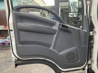 いすゞエルフアルミバン小型（2t・3t）[写真29]