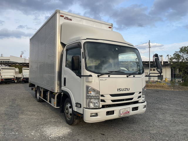 いすゞエルフアルミバン小型（2t・3t）[写真03]