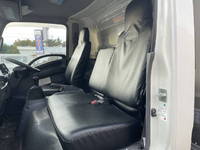 いすゞエルフアルミバン小型（2t・3t）[写真31]