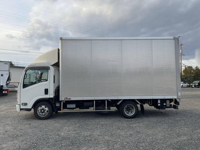 いすゞエルフアルミバン小型（2t・3t）[写真05]