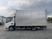 いすゞエルフアルミバン小型（2t・3t）[写真05]