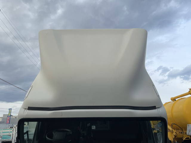 いすゞエルフアルミバン小型（2t・3t）[写真08]