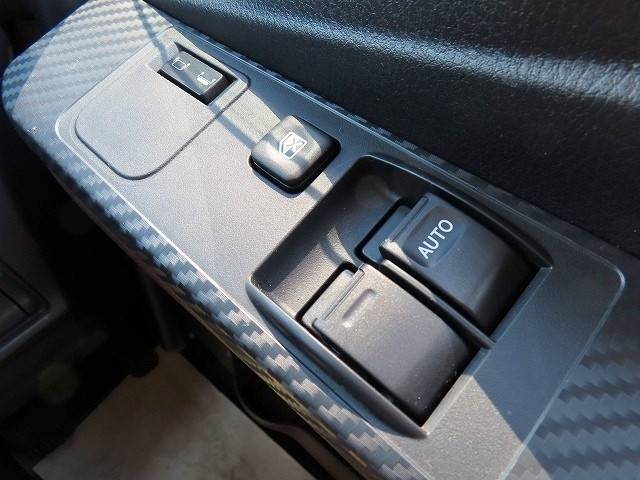 日野レンジャークレーン4段中型（4t）[写真18]