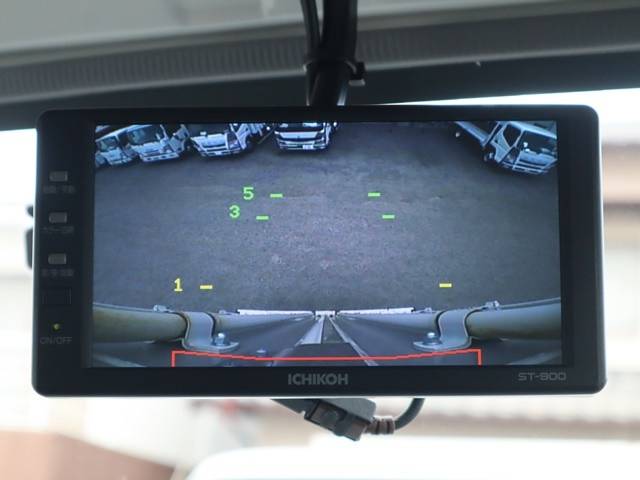 いすゞエルフアルミバン小型（2t・3t）[写真20]