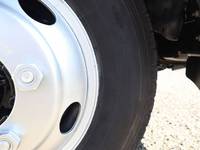 いすゞエルフアルミバン小型（2t・3t）[写真22]