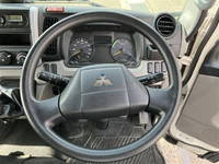 三菱ふそうキャンターダブルキャブ（Wキャブ）小型（2t・3t）[写真16]