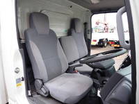 いすゞエルフ冷凍車（冷蔵車）小型（2t・3t）[写真31]