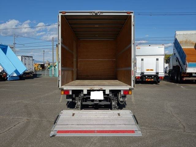 いすゞエルフアルミバン小型（2t・3t）[写真14]