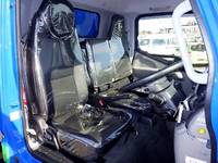 三菱ふそうキャンター平ボディ小型（2t・3t）[写真16]