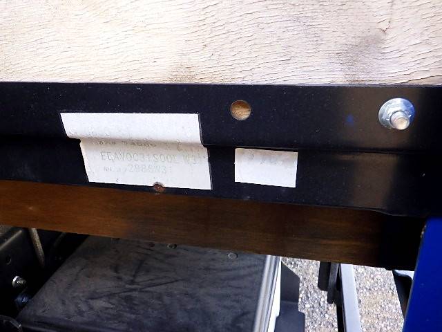 三菱ふそうキャンター平ボディ小型（2t・3t）[写真33]