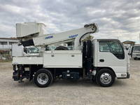 いすゞエルフ高所作業車小型（2t・3t）[写真06]