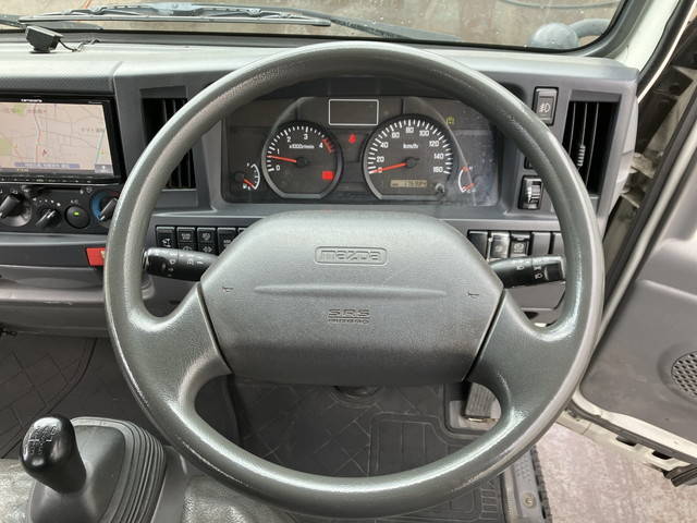 マツダタイタン平ボディ小型（2t・3t）[写真28]