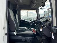 日野レンジャー平ボディ中型（4t）[写真17]