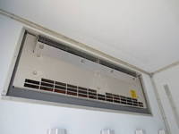 三菱ふそうキャンター冷凍車（冷蔵車）小型（2t・3t）[写真12]