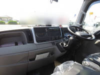 三菱ふそうキャンター冷凍車（冷蔵車）小型（2t・3t）[写真16]