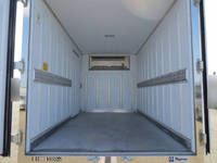 三菱ふそうキャンター冷凍車（冷蔵車）小型（2t・3t）[写真09]