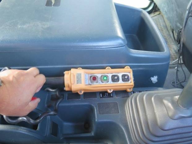 UDトラックスコンドルコンテナ専用車増トン（6t・8t）[写真15]