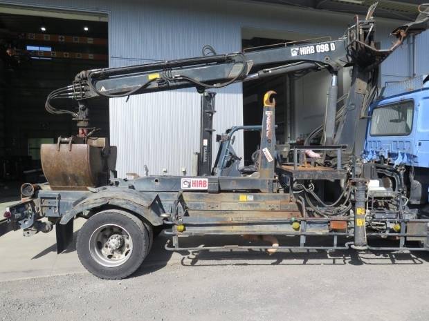 UDトラックスコンドルコンテナ専用車増トン（6t・8t）[写真04]