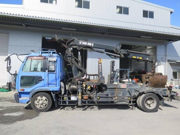 UDトラックスコンドルコンテナ専用車増トン（6t・8t）[写真07]