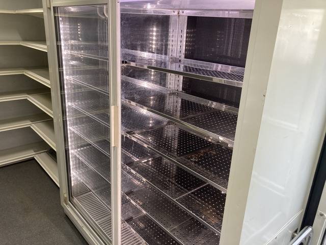 いすゞエルフ移動販売車小型（2t・3t）[写真14]