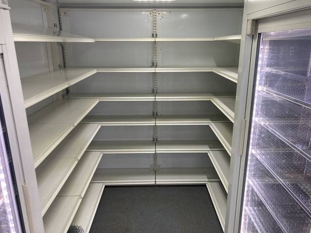 いすゞエルフ移動販売車小型（2t・3t）[写真15]