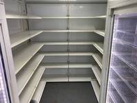 いすゞエルフ移動販売車小型（2t・3t）[写真16]