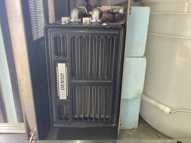 いすゞエルフ移動販売車小型（2t・3t）[写真20]