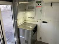 いすゞエルフ移動販売車小型（2t・3t）[写真23]