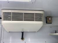 いすゞエルフ移動販売車小型（2t・3t）[写真24]