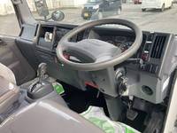 いすゞエルフ移動販売車小型（2t・3t）[写真39]