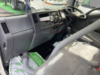 いすゞエルフ移動販売車小型（2t・3t）[写真40]