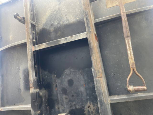 いすゞエルフダンプ小型（2t・3t）[写真10]