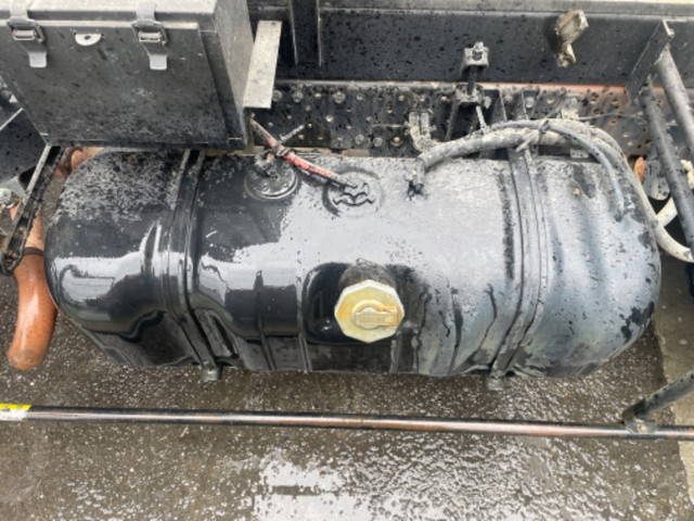 いすゞエルフダンプ小型（2t・3t）[写真12]