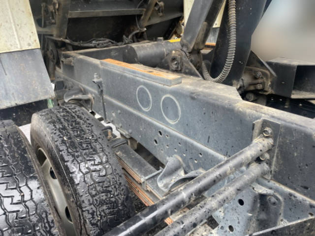 いすゞエルフダンプ小型（2t・3t）[写真16]