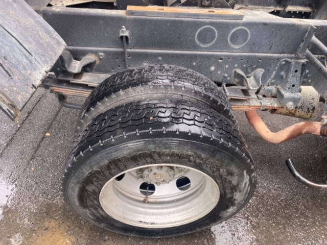 いすゞエルフダンプ小型（2t・3t）[写真17]