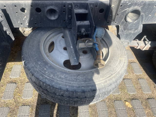 三菱ふそうキャンターダンプ小型（2t・3t）[写真15]