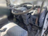 三菱ふそうキャンターダンプ小型（2t・3t）[写真28]